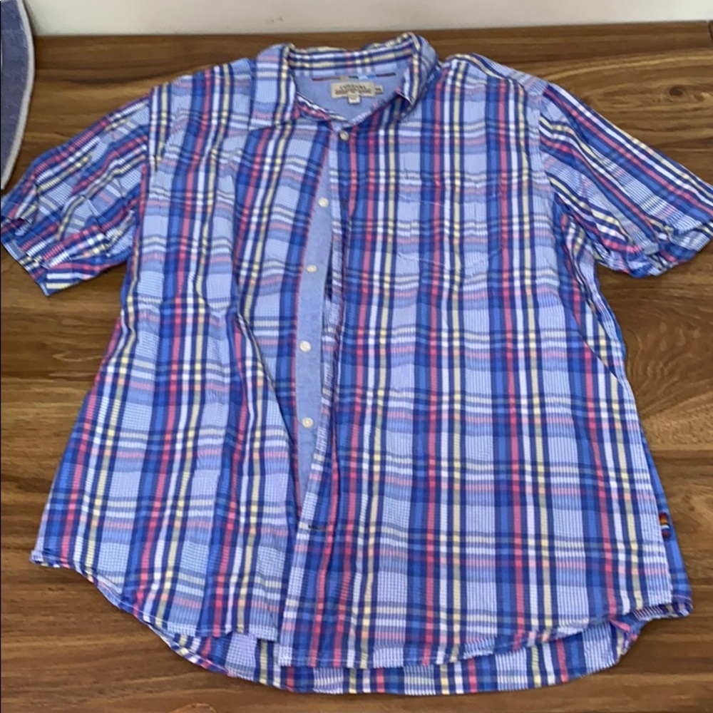 Colours by Alexander Julian short sleeve button up